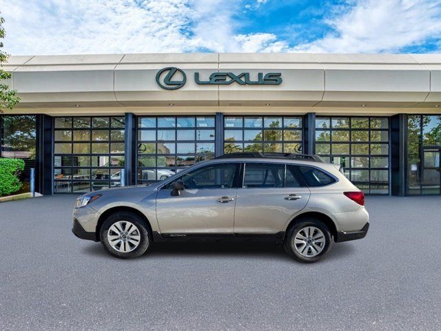 2019 Subaru Outback Base