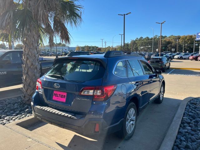 2019 Subaru Outback Base