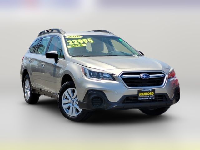 2019 Subaru Outback Base