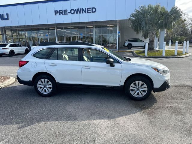 2019 Subaru Outback Base