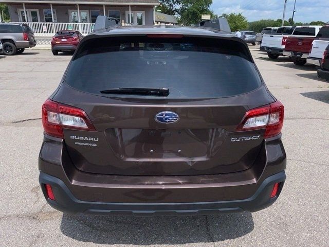 2019 Subaru Outback Base