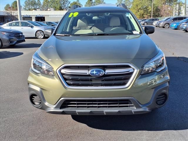 2019 Subaru Outback Base