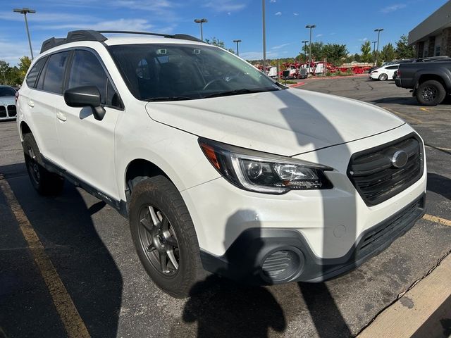 2019 Subaru Outback Base