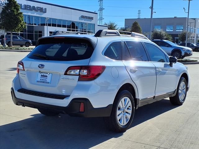 2019 Subaru Outback Base