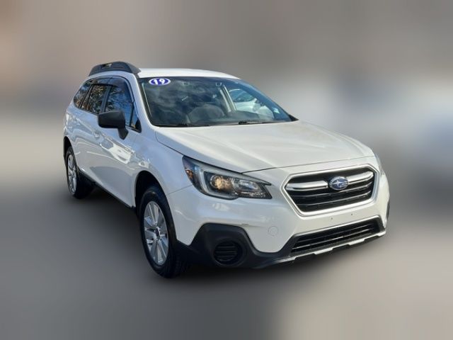 2019 Subaru Outback Base