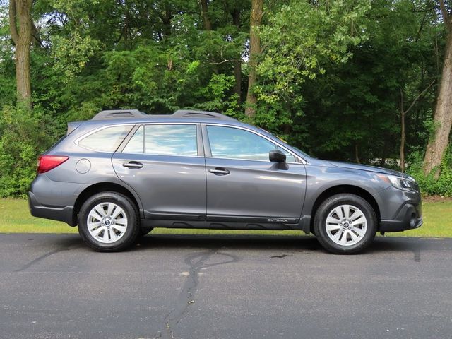 2019 Subaru Outback Base