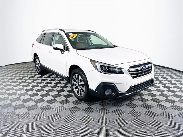 2019 Subaru Outback Touring