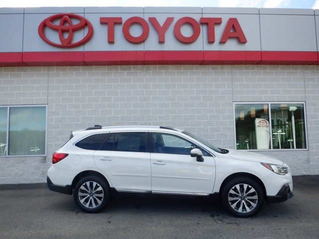 2019 Subaru Outback Touring