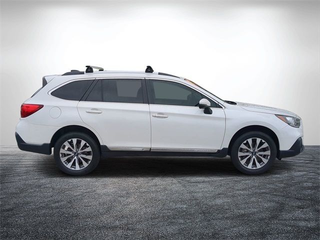 2019 Subaru Outback Touring