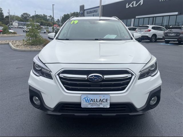 2019 Subaru Outback Touring