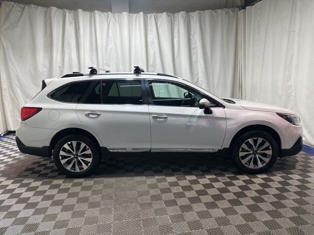 2019 Subaru Outback Touring