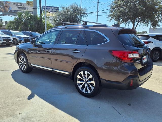 2019 Subaru Outback Touring