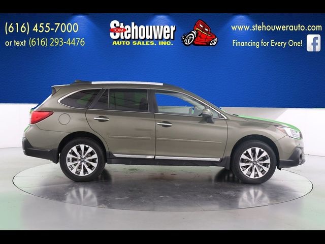 2019 Subaru Outback Touring