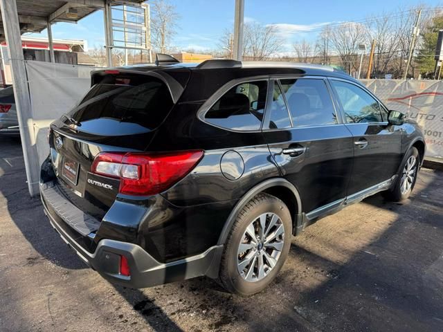 2019 Subaru Outback Touring