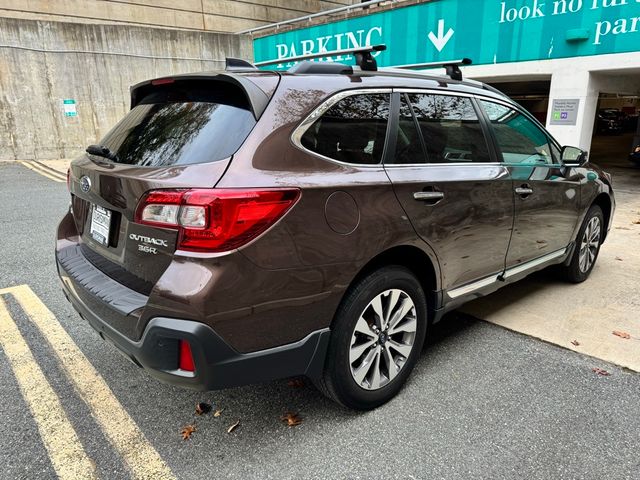 2019 Subaru Outback Touring