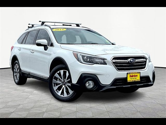 2019 Subaru Outback Touring