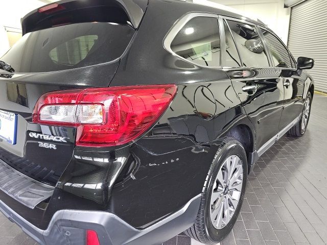 2019 Subaru Outback Touring