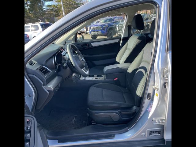 2019 Subaru Outback Base