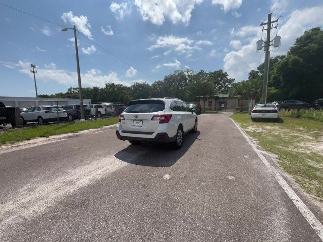 2019 Subaru Outback Touring