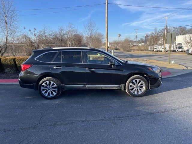 2019 Subaru Outback Touring