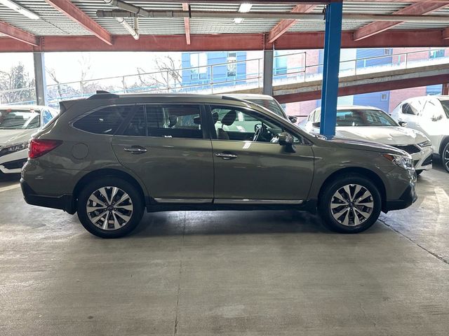 2019 Subaru Outback Touring