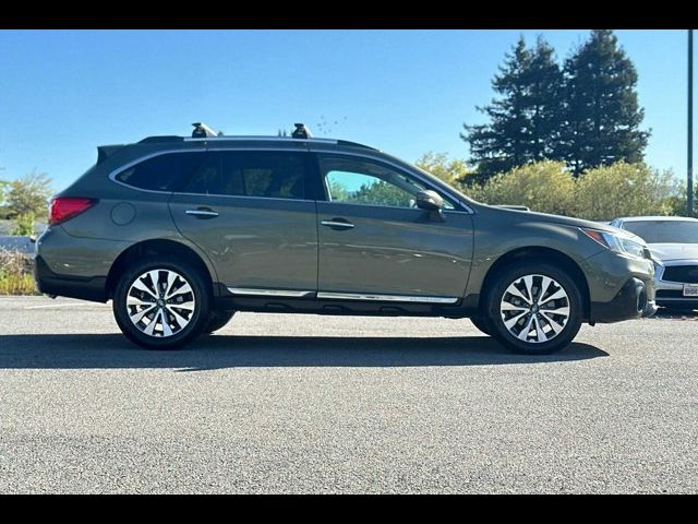 2019 Subaru Outback Touring