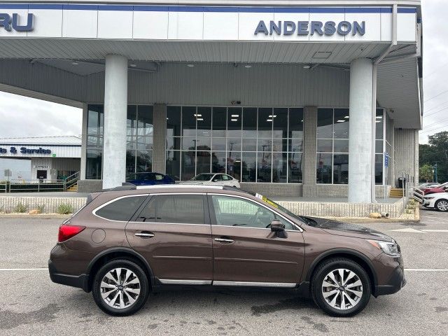 2019 Subaru Outback Touring