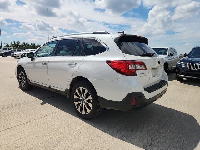 2019 Subaru Outback Touring