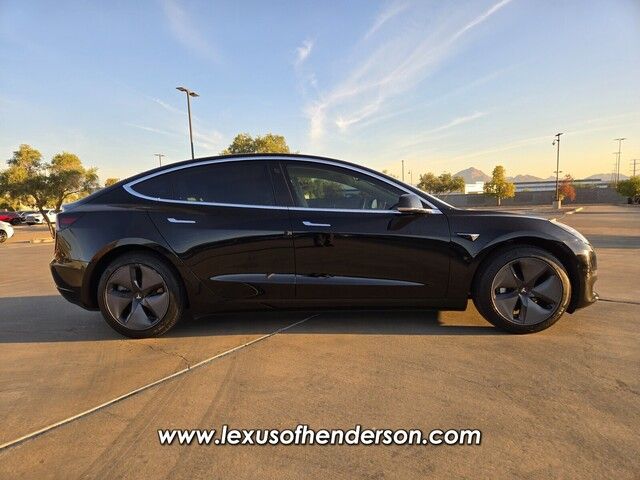 2019 Tesla Model 3 Mid Range