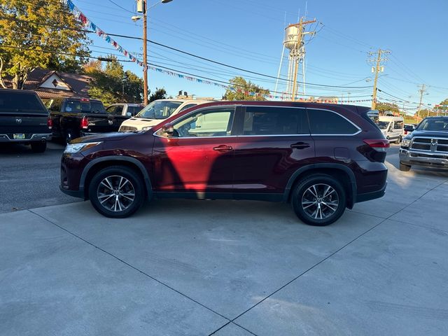 2019 Toyota Highlander 