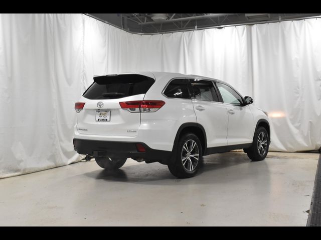 2019 Toyota Highlander LE