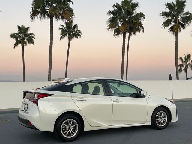 2019 Toyota Prius 