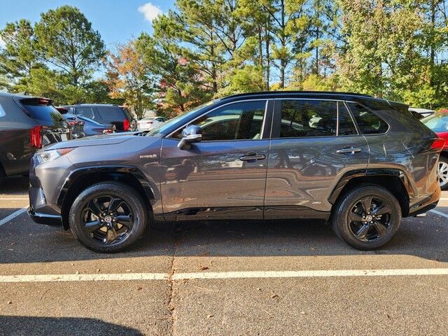 2019 Toyota RAV4 Hybrid XSE