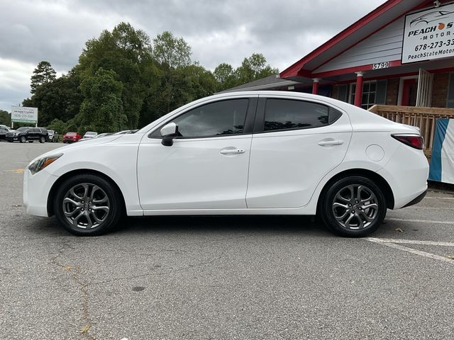 2019 Toyota Yaris L