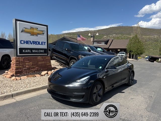 2019 Tesla Model 3 Standard Range Plus