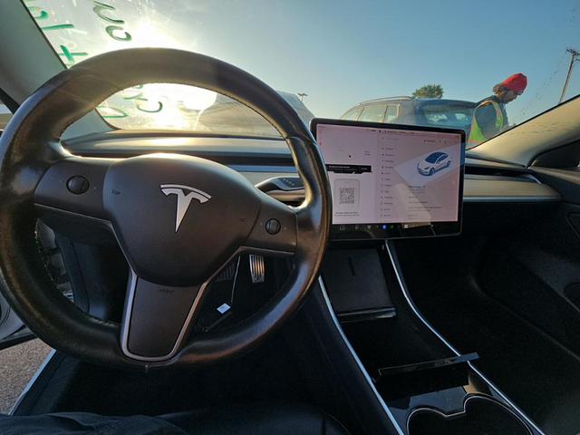 2019 Tesla Model 3 Long Range