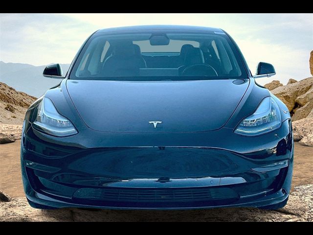 2019 Tesla Model 3 Mid Range