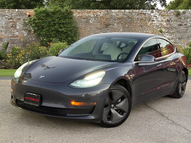2019 Tesla Model 3 Mid Range