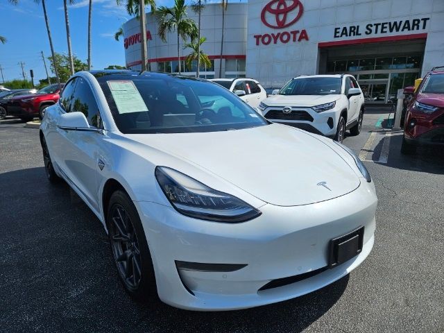 2019 Tesla Model 3 Mid Range