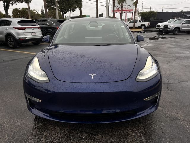 2019 Tesla Model 3 Mid Range