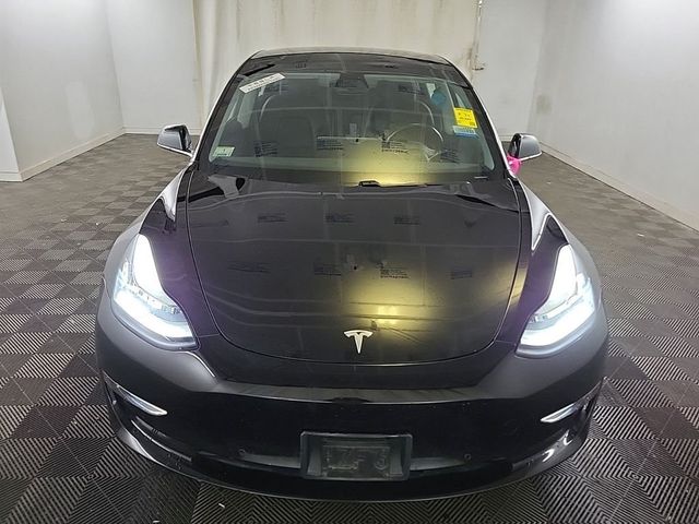 2019 Tesla Model 3 Mid Range