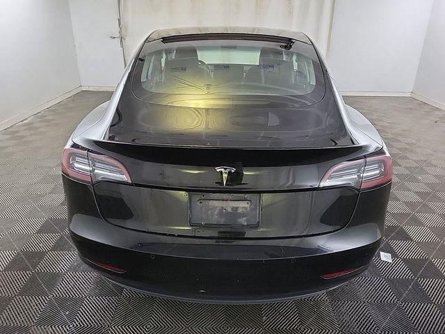 2019 Tesla Model 3 Mid Range