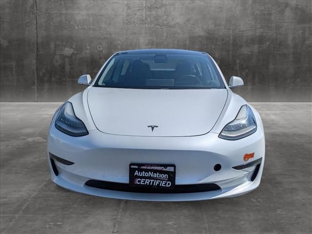 2019 Tesla Model 3 Mid Range