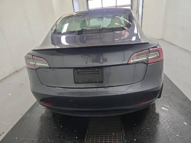 2019 Tesla Model 3 Mid Range