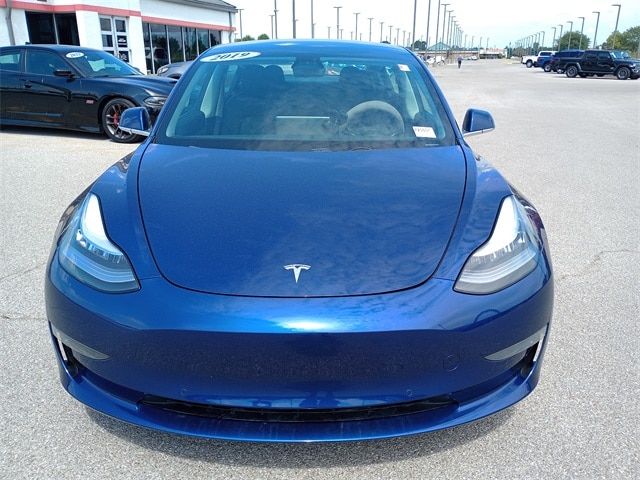 2019 Tesla Model 3 Mid Range