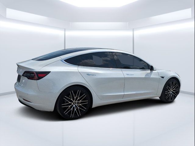 2019 Tesla Model 3 Mid Range