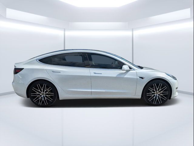 2019 Tesla Model 3 Mid Range