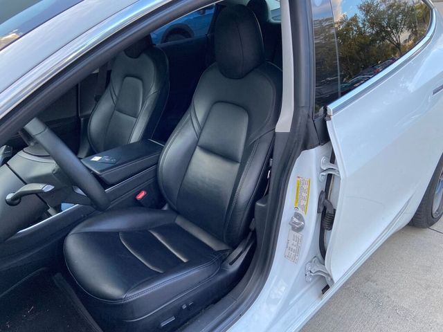 2019 Tesla Model 3 Mid Range