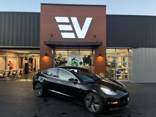 2019 Tesla Model 3 Mid Range