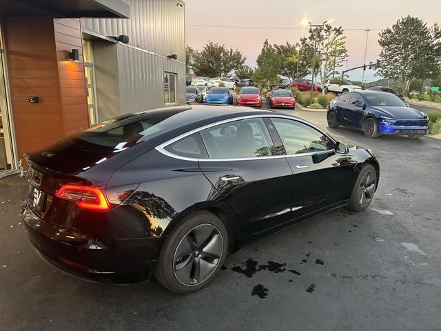 2019 Tesla Model 3 Mid Range
